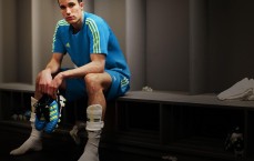 【中国足彩网】友谊赛绝平奇迹，小何进球全新视角画面首度公开