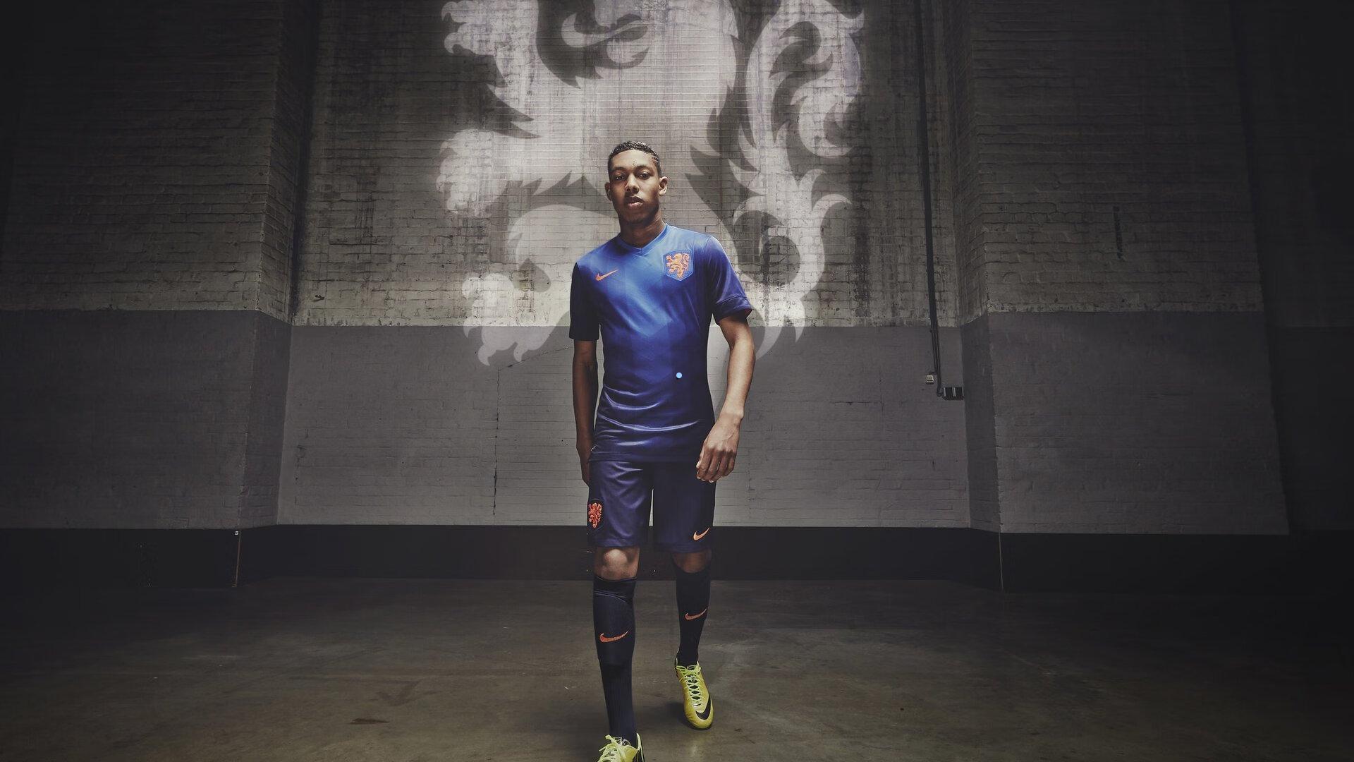 意甲巅峰对决,国米力克宿敌彰显霸气,联赛格局迈向三国争霸新时代